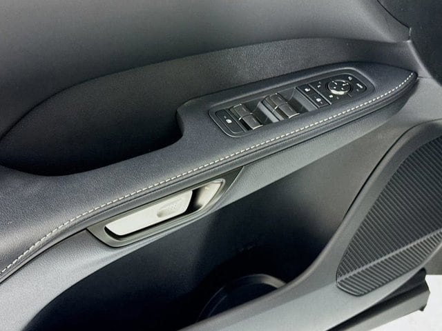 2026 Lexus RX 450h+ Premium - Photo 24