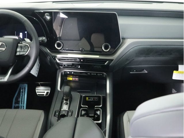 2026 Lexus TX 500h F-Sport Premium - Photo 15