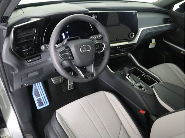 2026 Lexus TX 500h F-Sport Premium - Photo 10