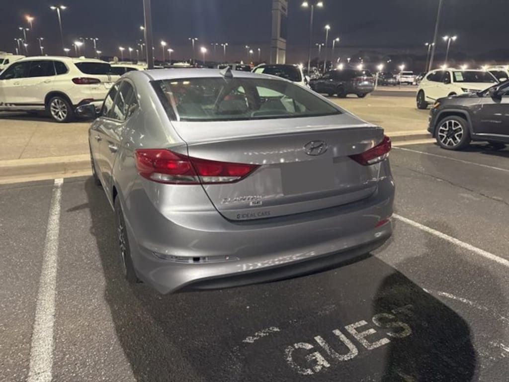 Used 2017 Hyundai Elantra SE Sedan