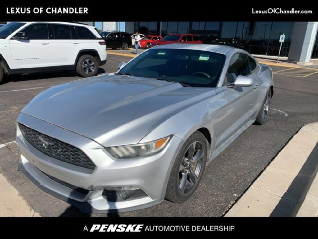 Used 2016 Ford Mustang V6 Coupe