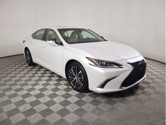 2025 Lexus ES 300h Base photo 3