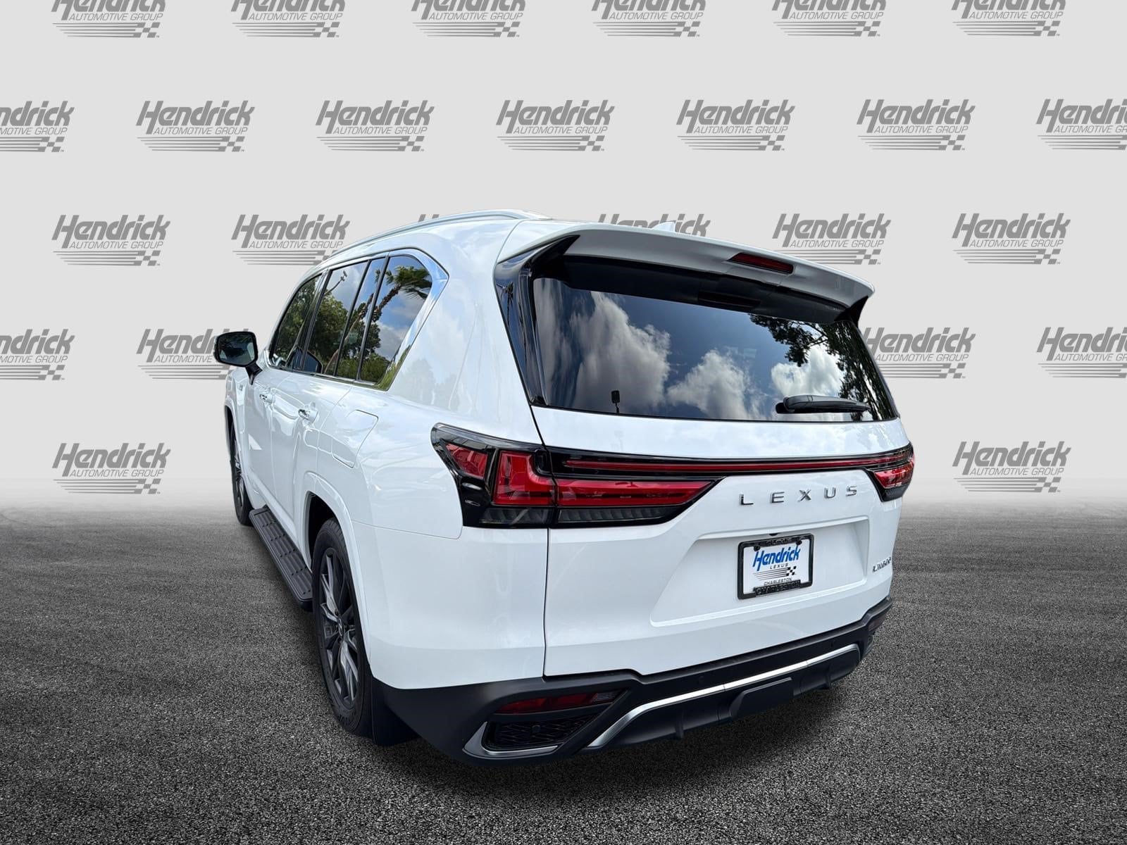 LEXUS LX 600 F SPORT HANDLING