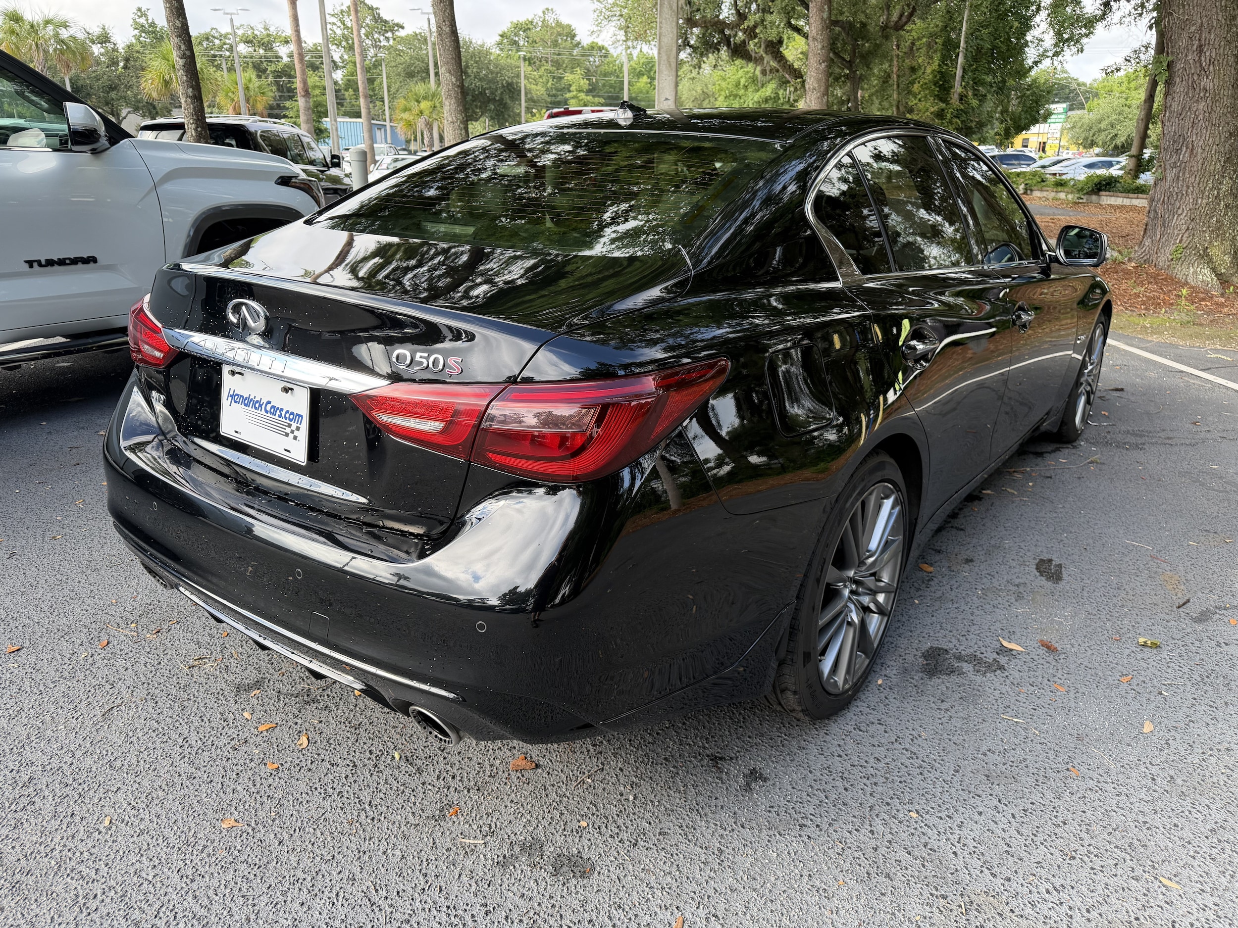 INFINITI Q50 RED SPORT 400