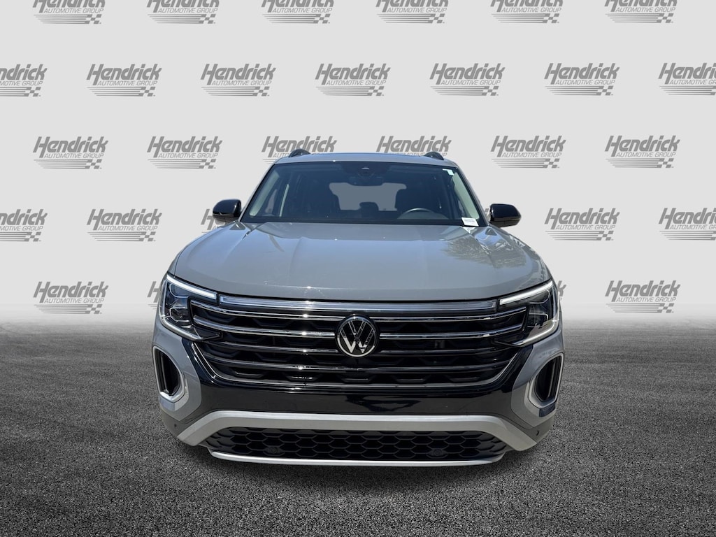 Used 2024 Volkswagen Atlas 2.0T Peak Edition SE w/Technology SUV