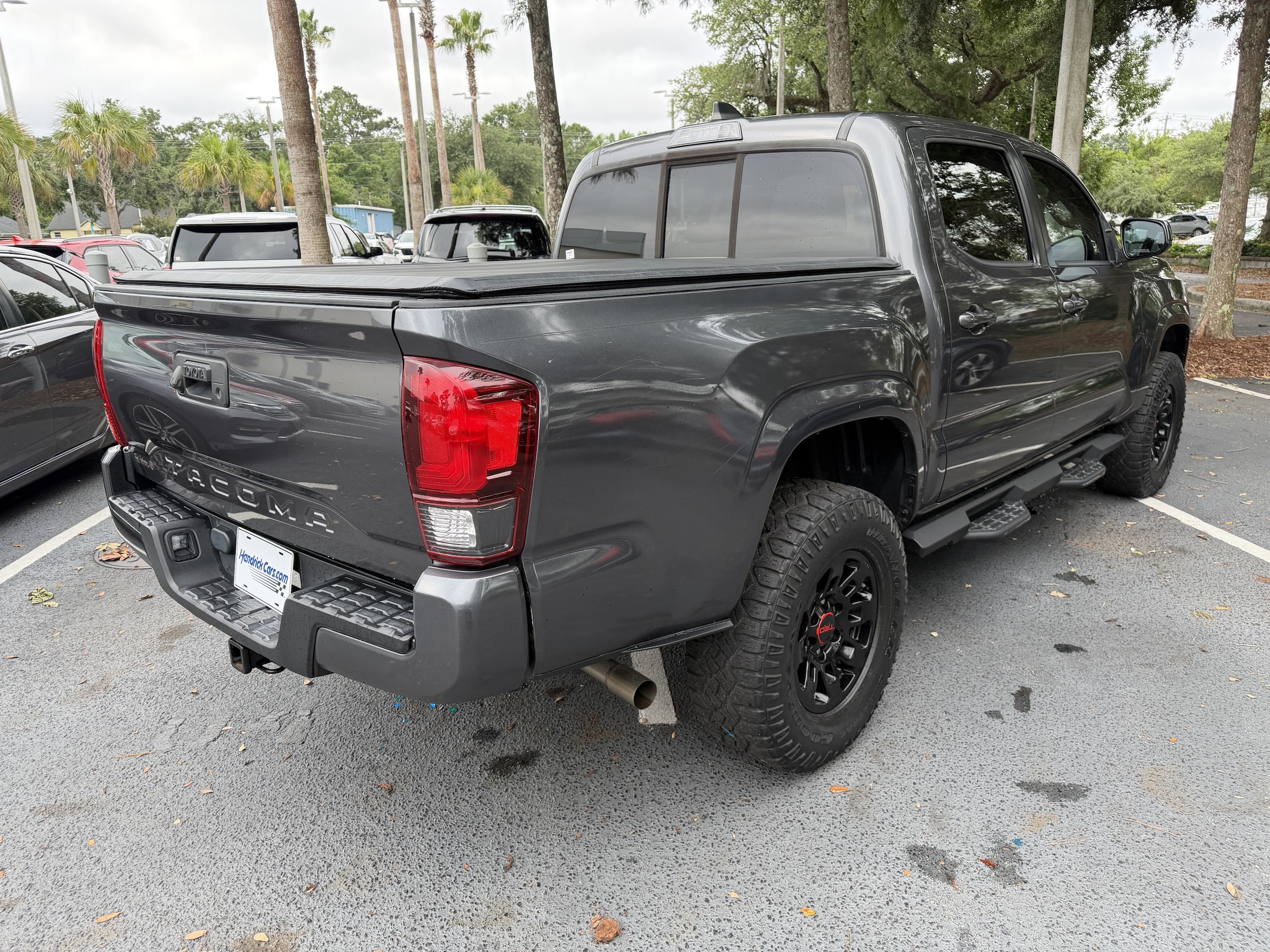 Toyota Tacoma 2WD SR
