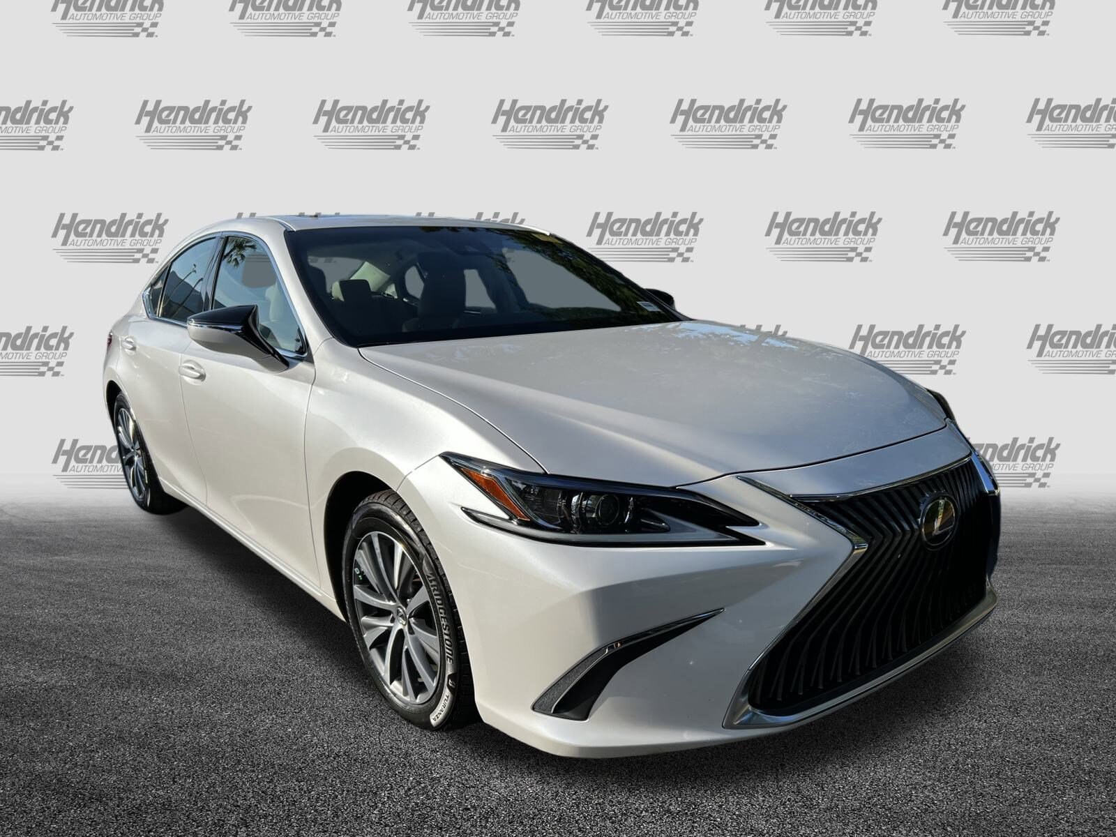2020 Lexus ES 350 Base photo 2