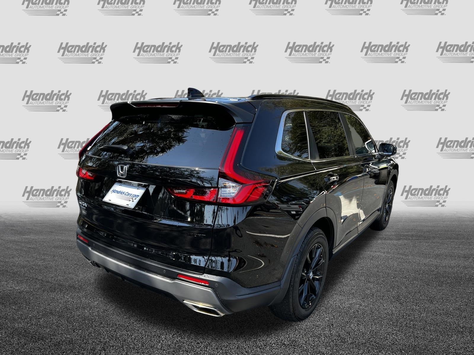 2025 Honda CR-V Hybrid Sport-L photo 6
