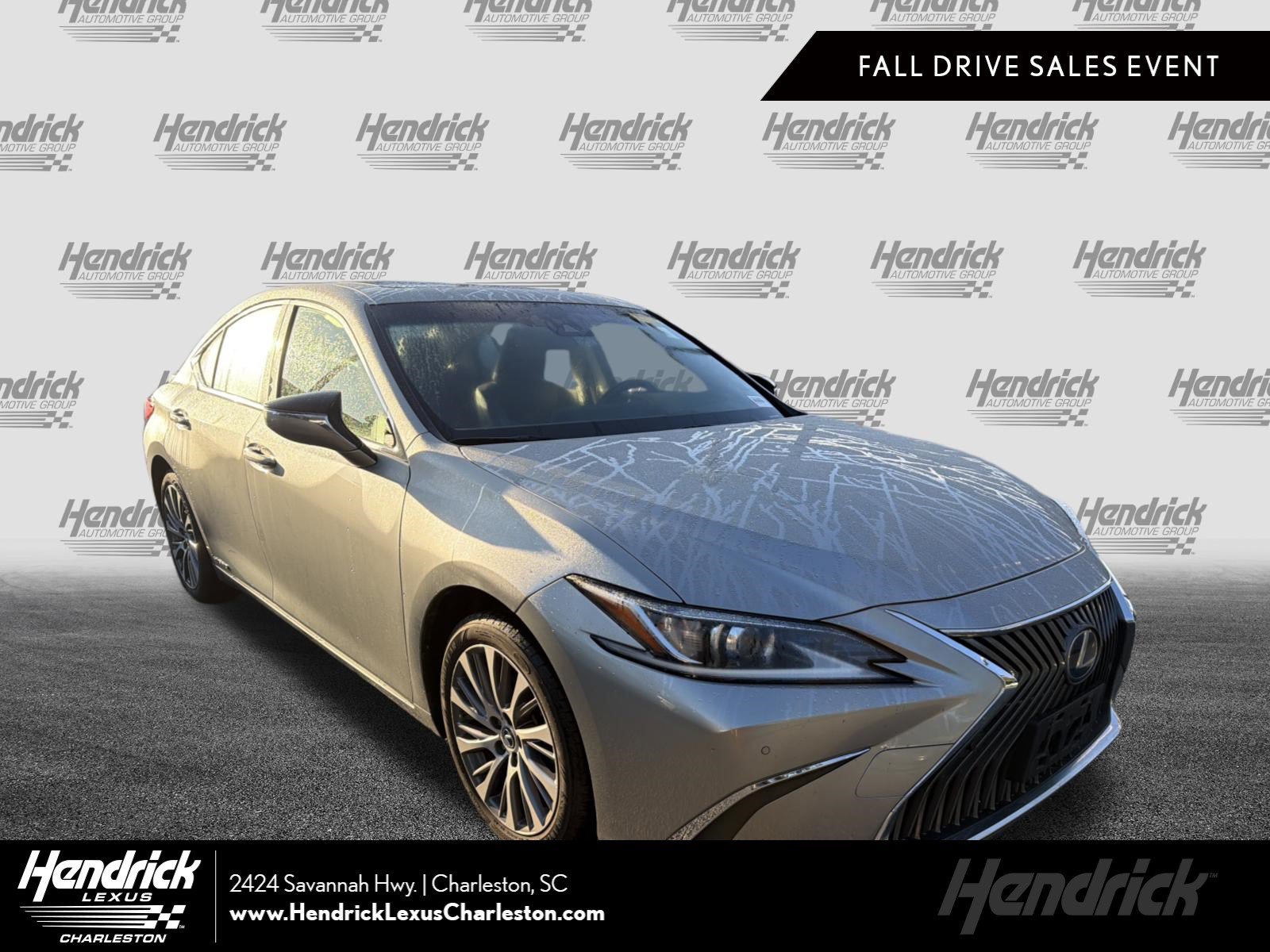 2019 LEXUS ES 300h Sedan