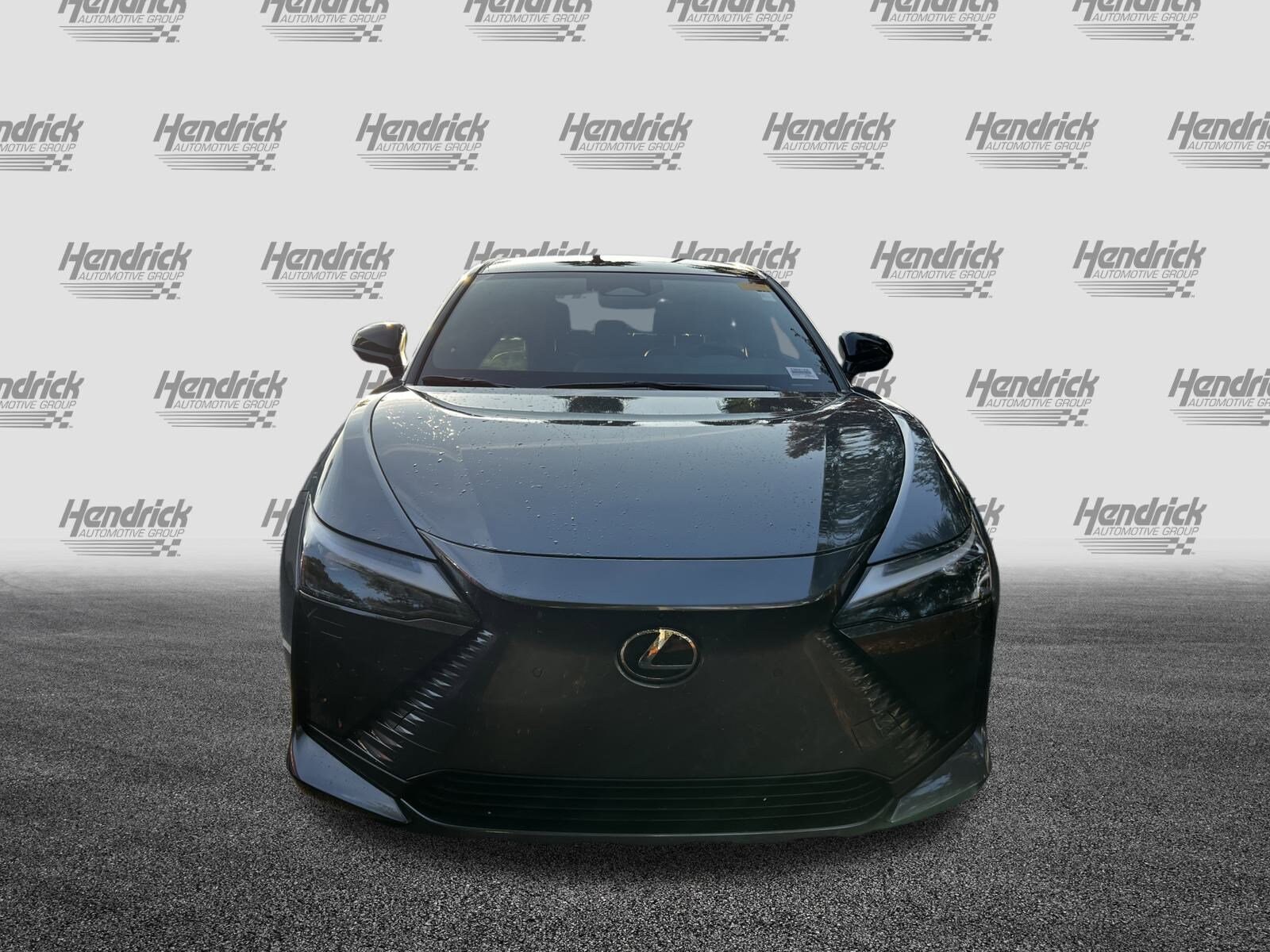 2024 Lexus RZ 450e Premium photo 3