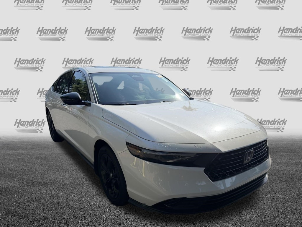 Used 2025 Honda Accord Sedan SE Sedan