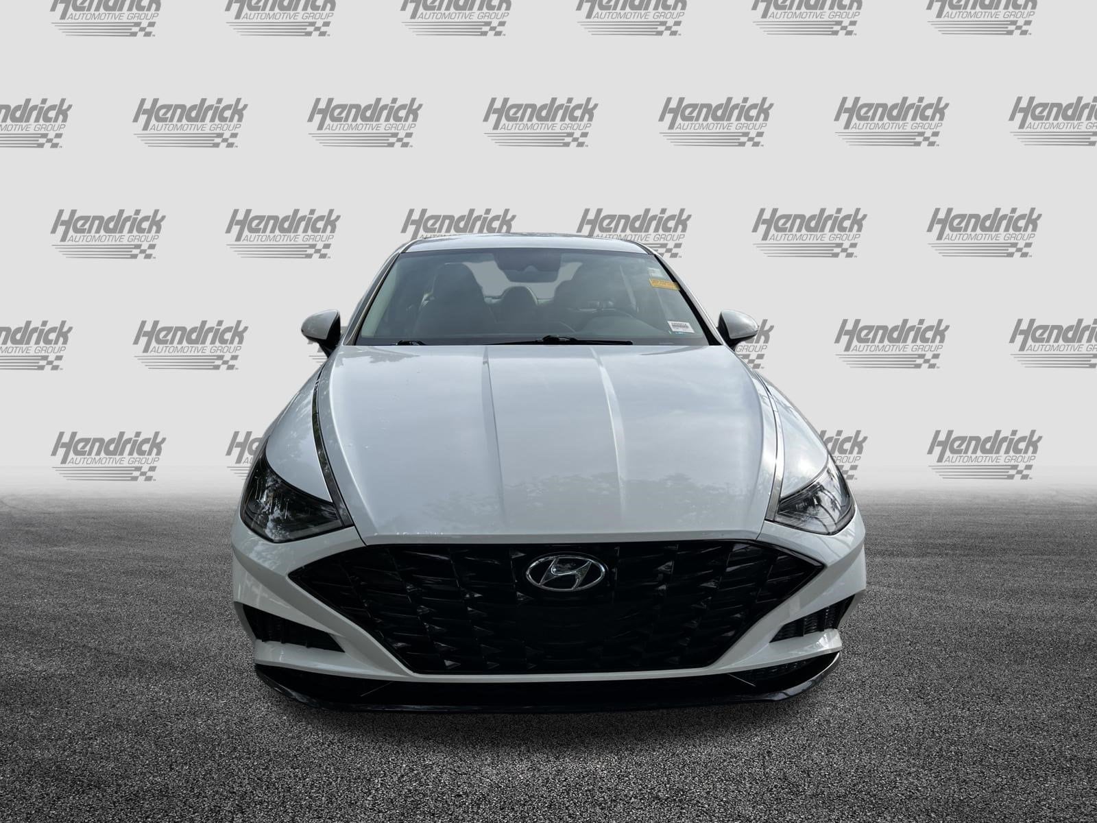 2021 Hyundai Sonata SEL photo 2