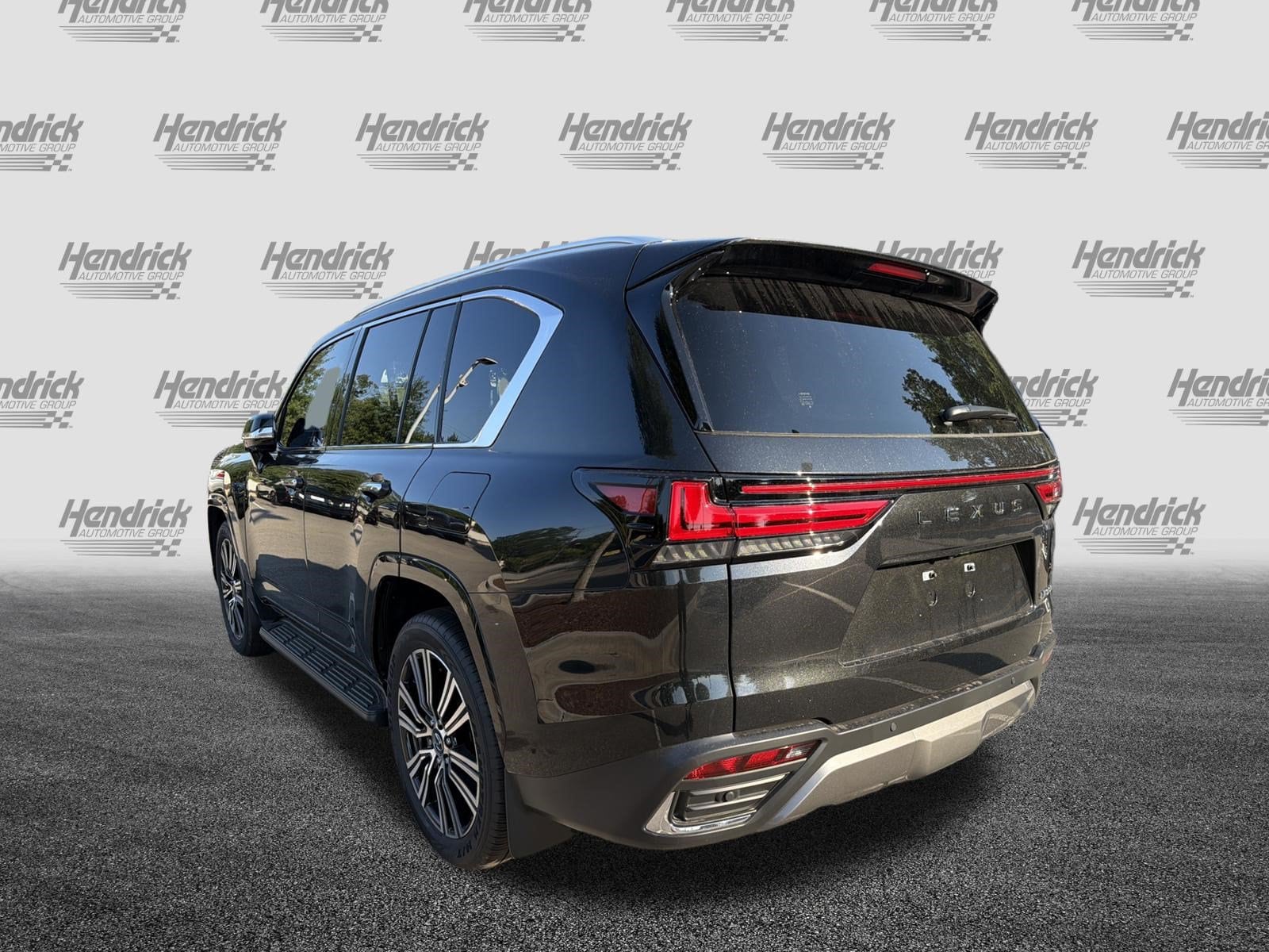LEXUS LX 600 LUXURY
