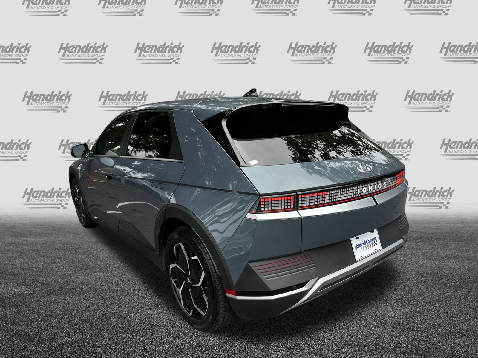 2022 Hyundai IONIQ 5 SEL photo 4