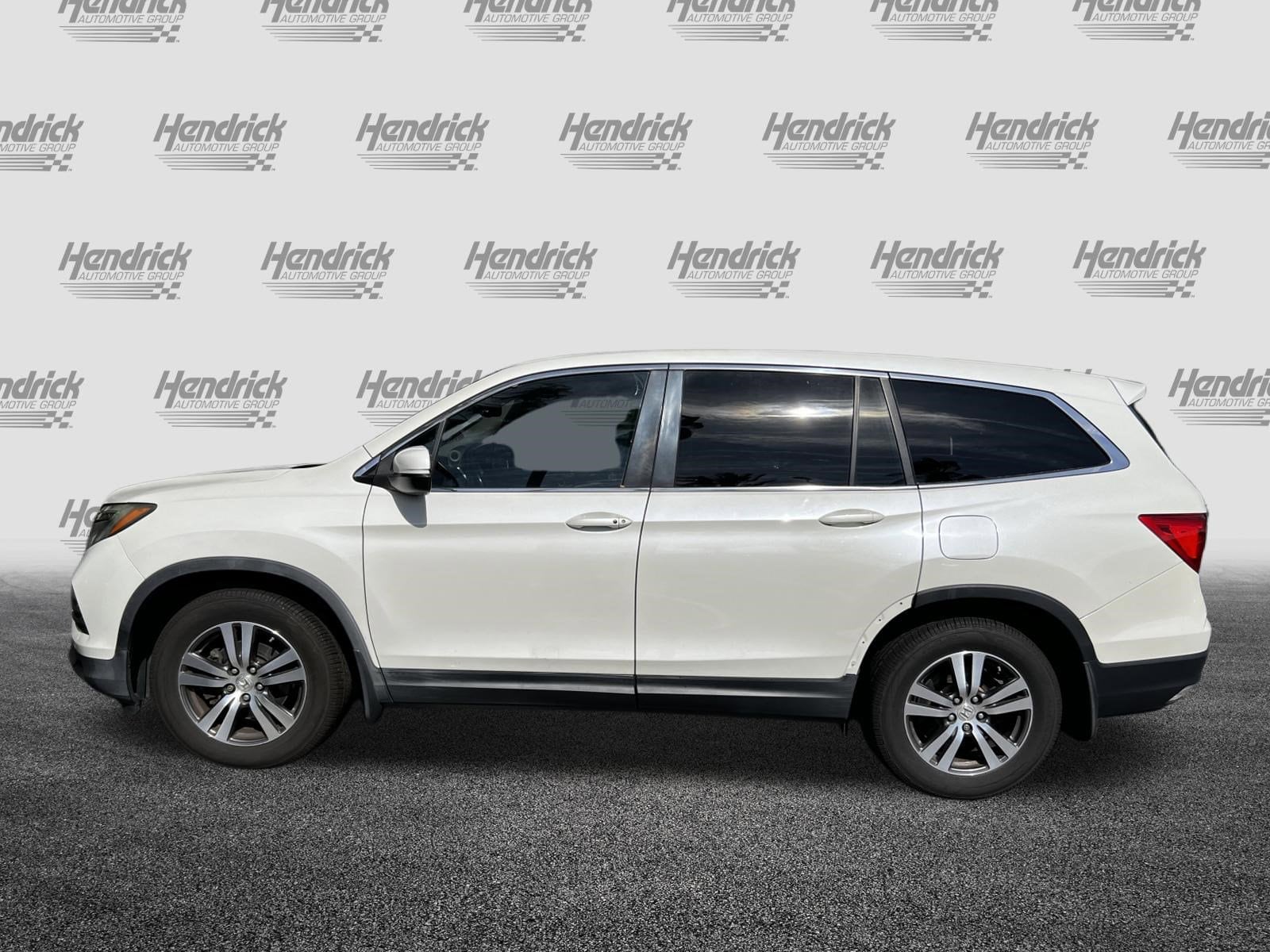 2016 Honda Pilot EX-L photo 4