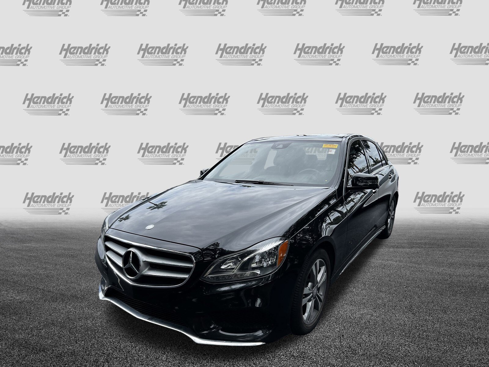 2015 Mercedes Benz E 250 BlueTEC photo 4