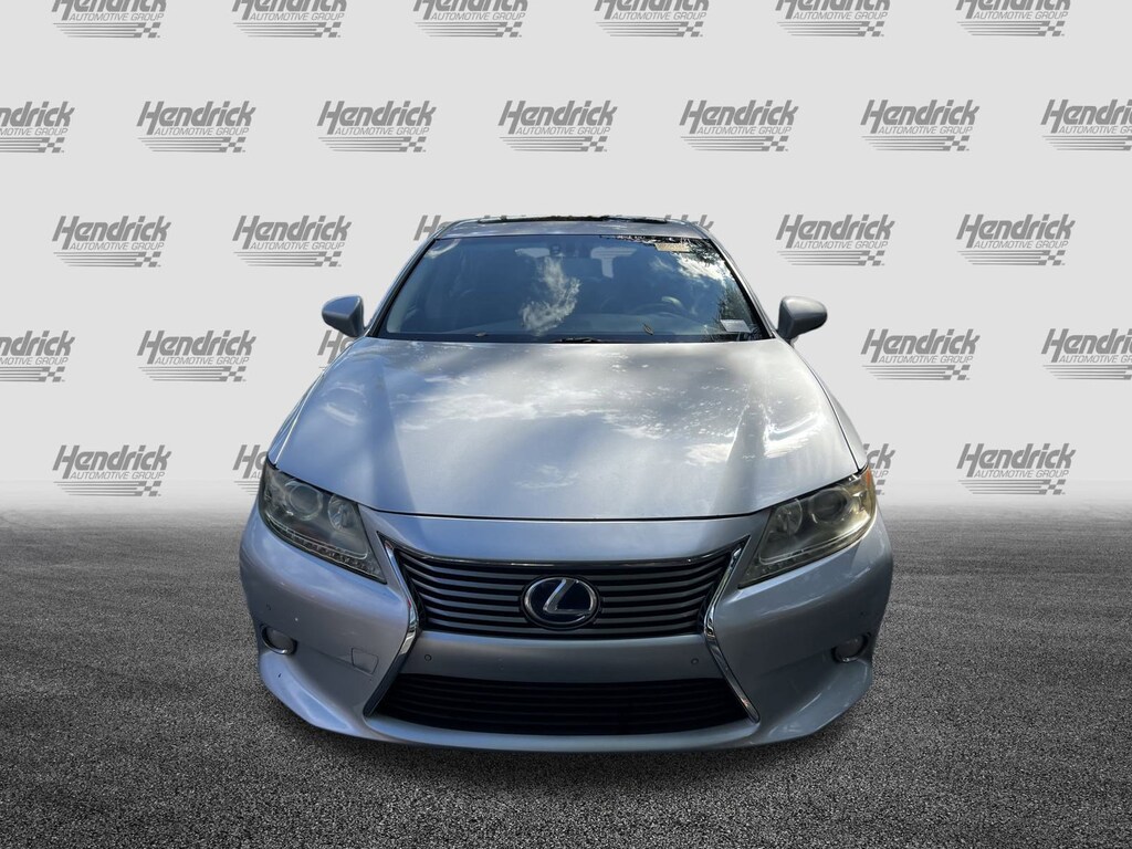 Used 2013 Lexus ES 300h Hybrid Sedan