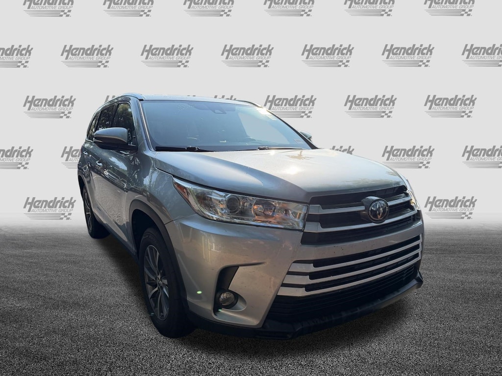 Used 2019 Toyota Highlander XLE SUV