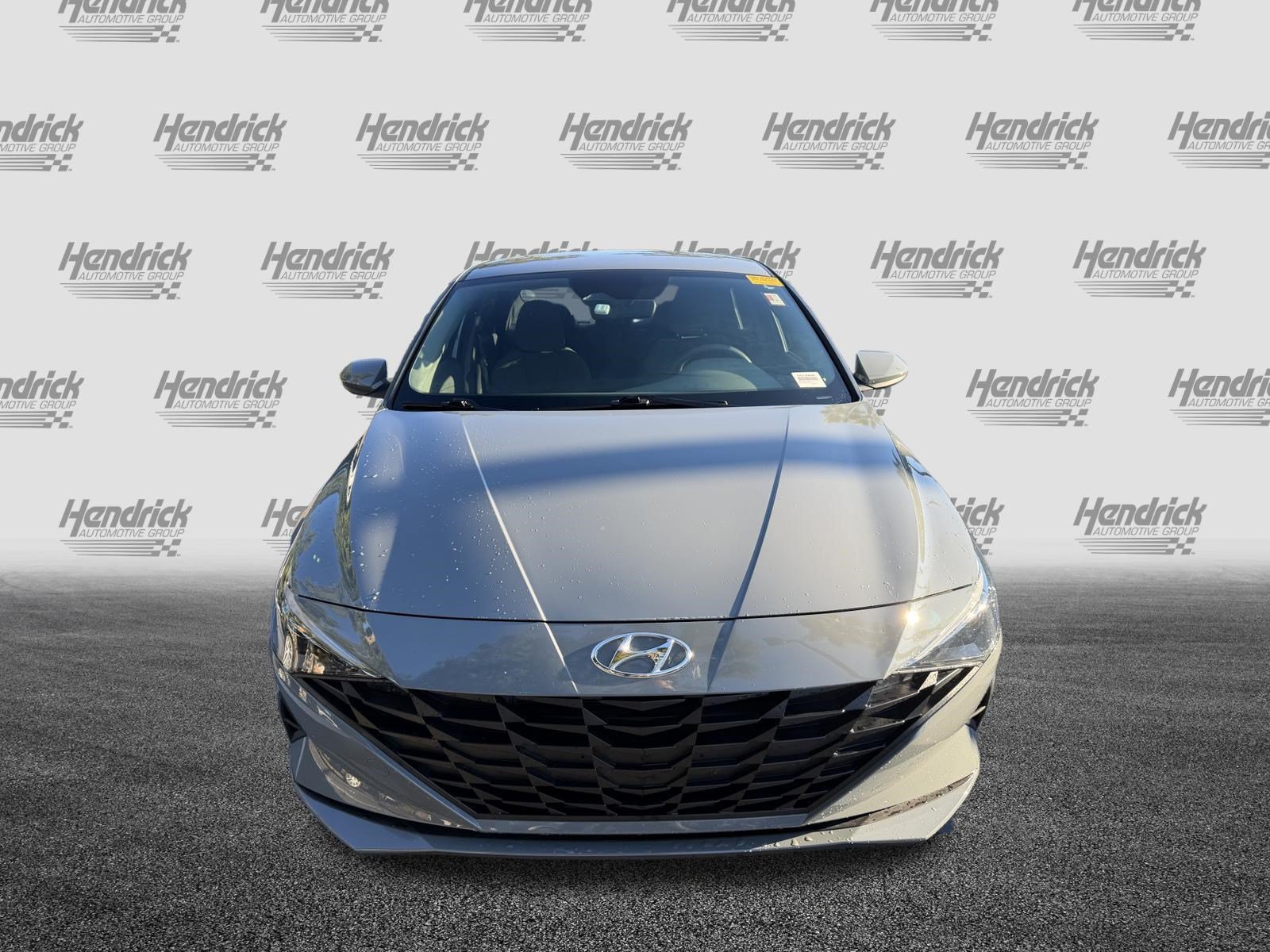 Used 2022 Hyundai Elantra Hybrid Blue Sedan