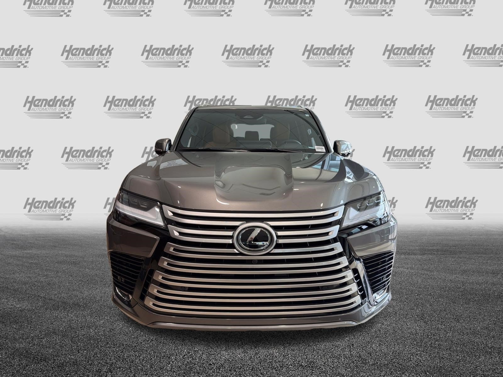 LEXUS LX 600 LUXURY