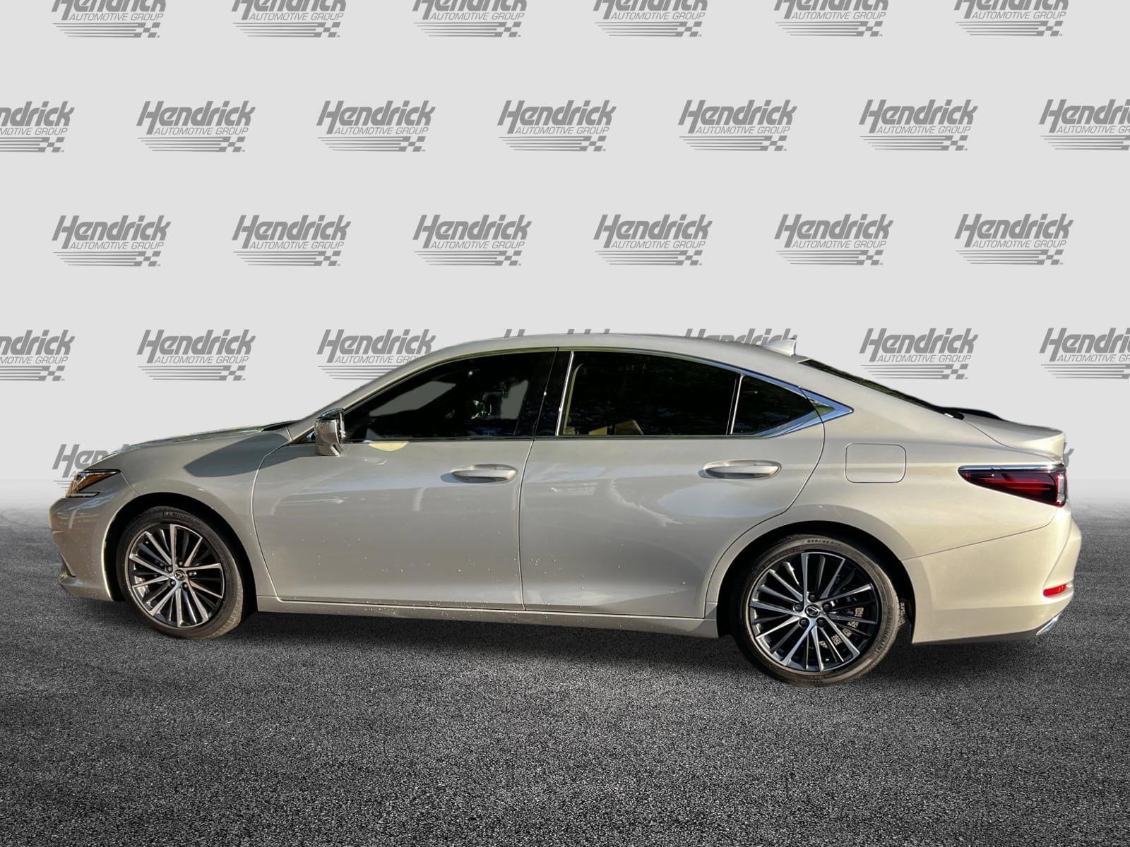 2024 LEXUS ES ES 350 photo 4