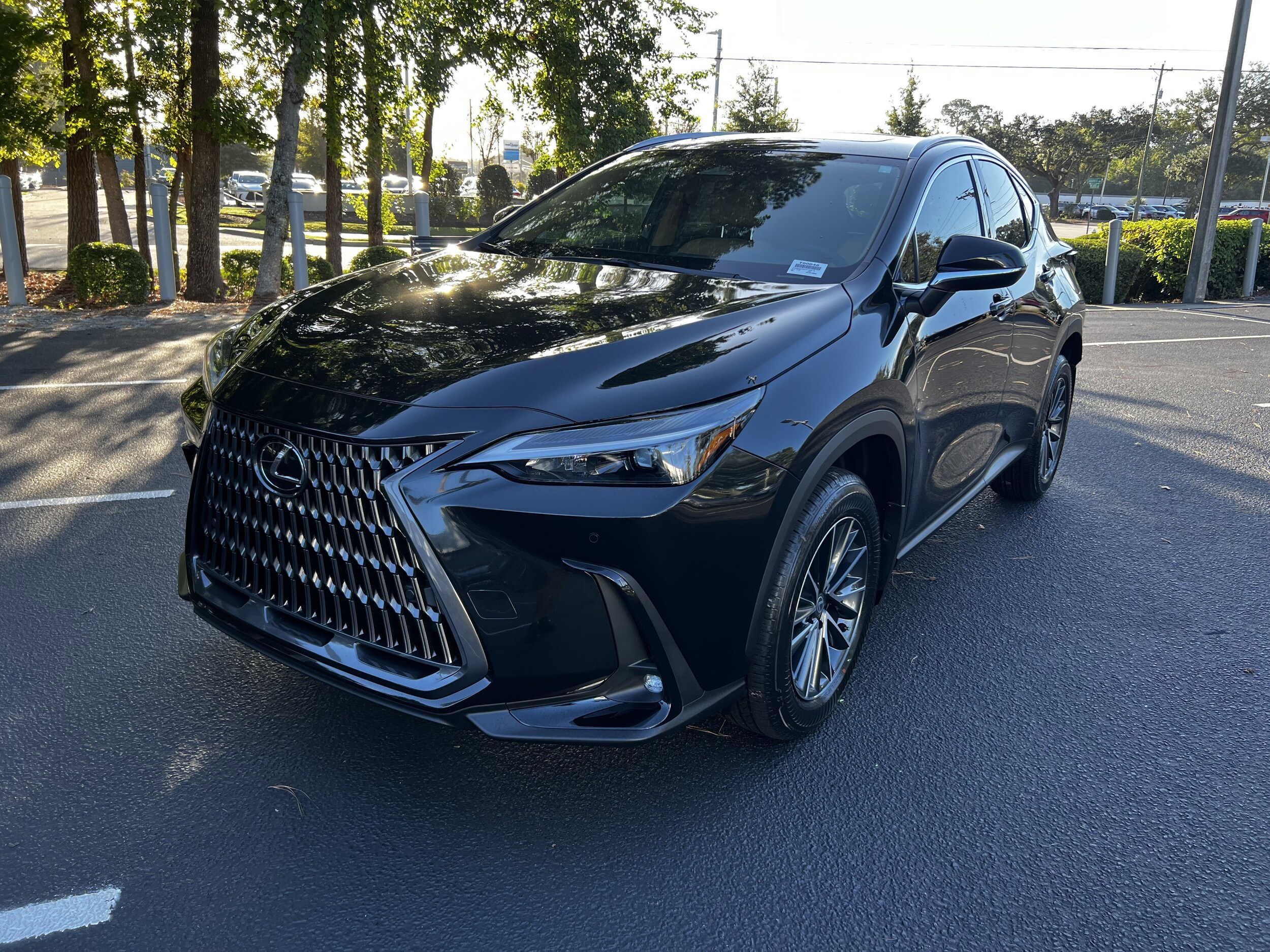 2026 Lexus NX 350 Premium photo 4