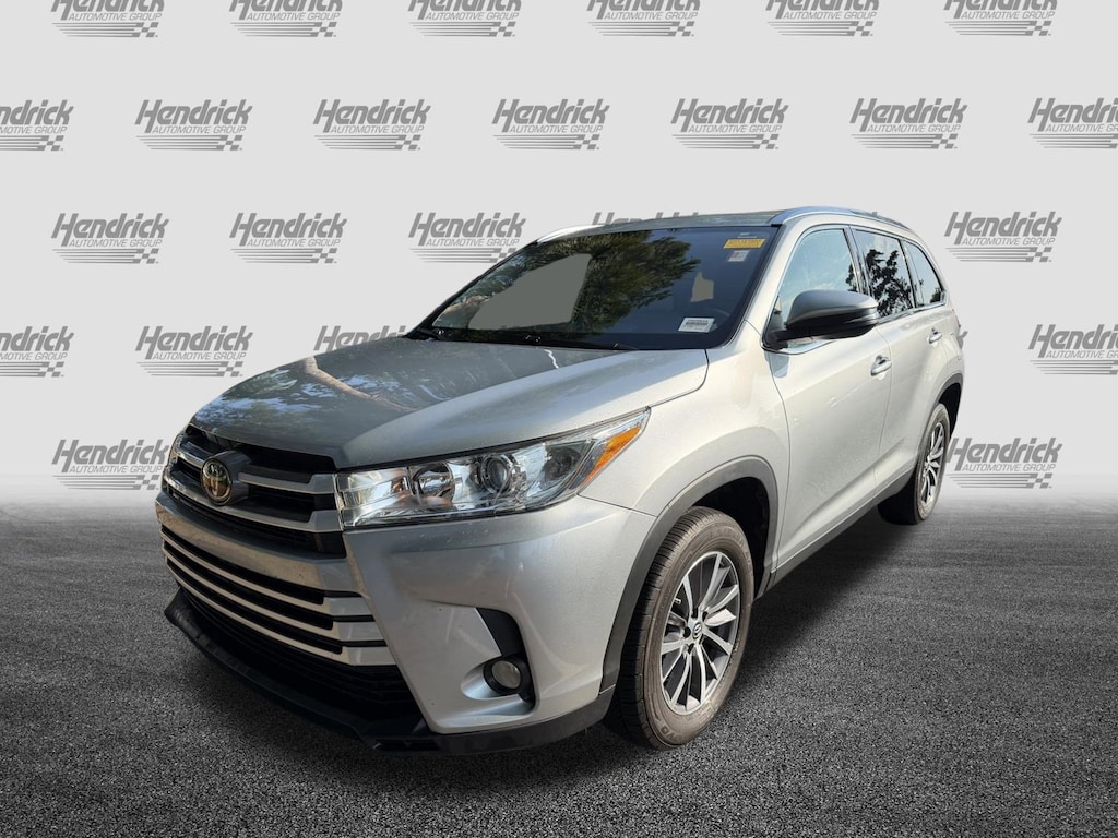 Used 2019 Toyota Highlander XLE SUV