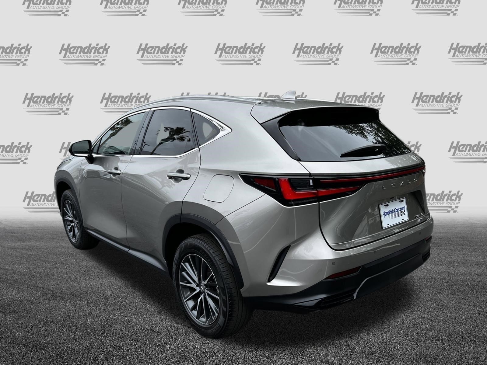 2023 LEXUS NX NX 350 Premium photo 4