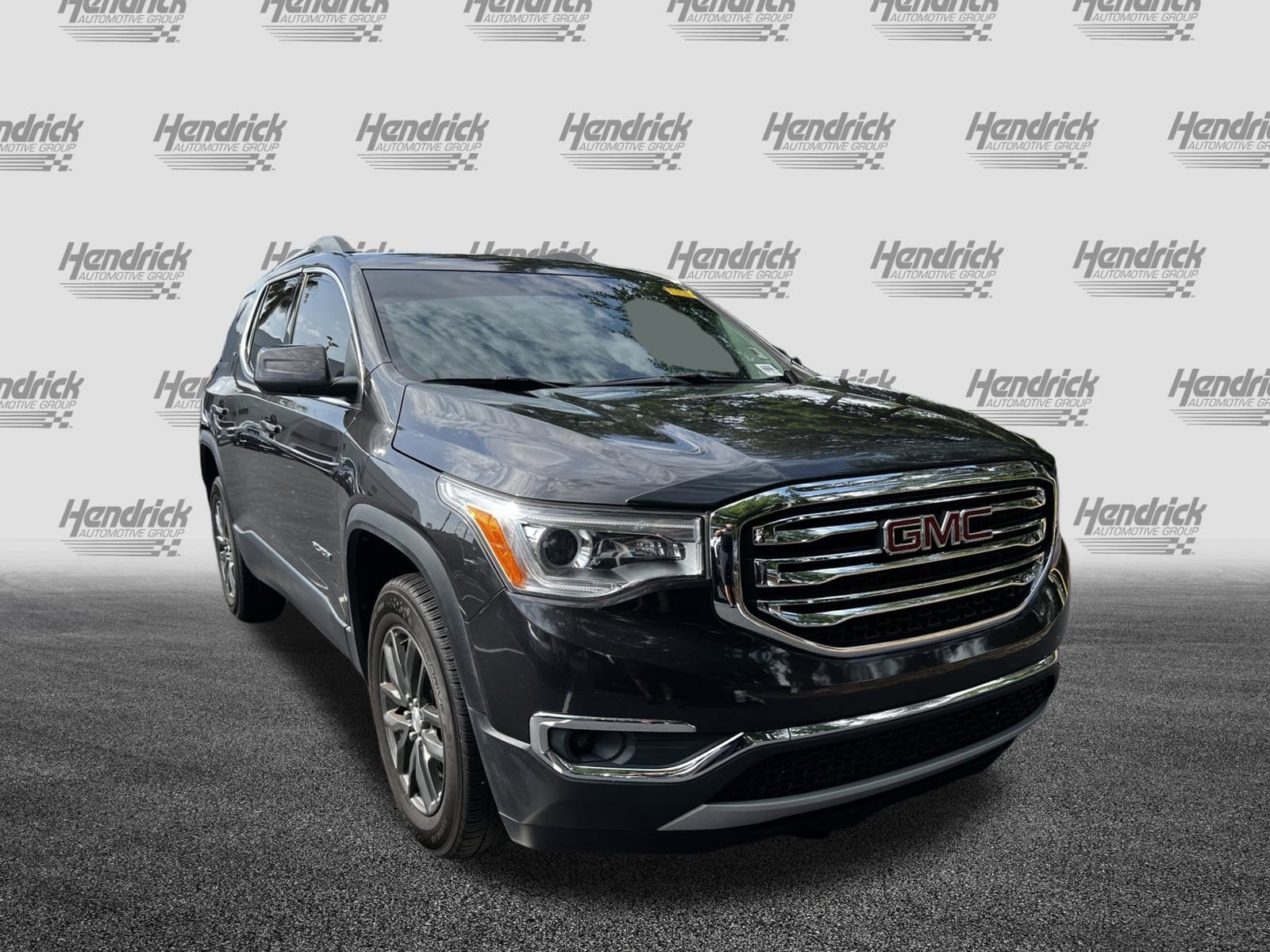 Used 2019 GMC Acadia SLT-1 with VIN 1GKKNMLS6KZ127952 for sale in Charleston, SC