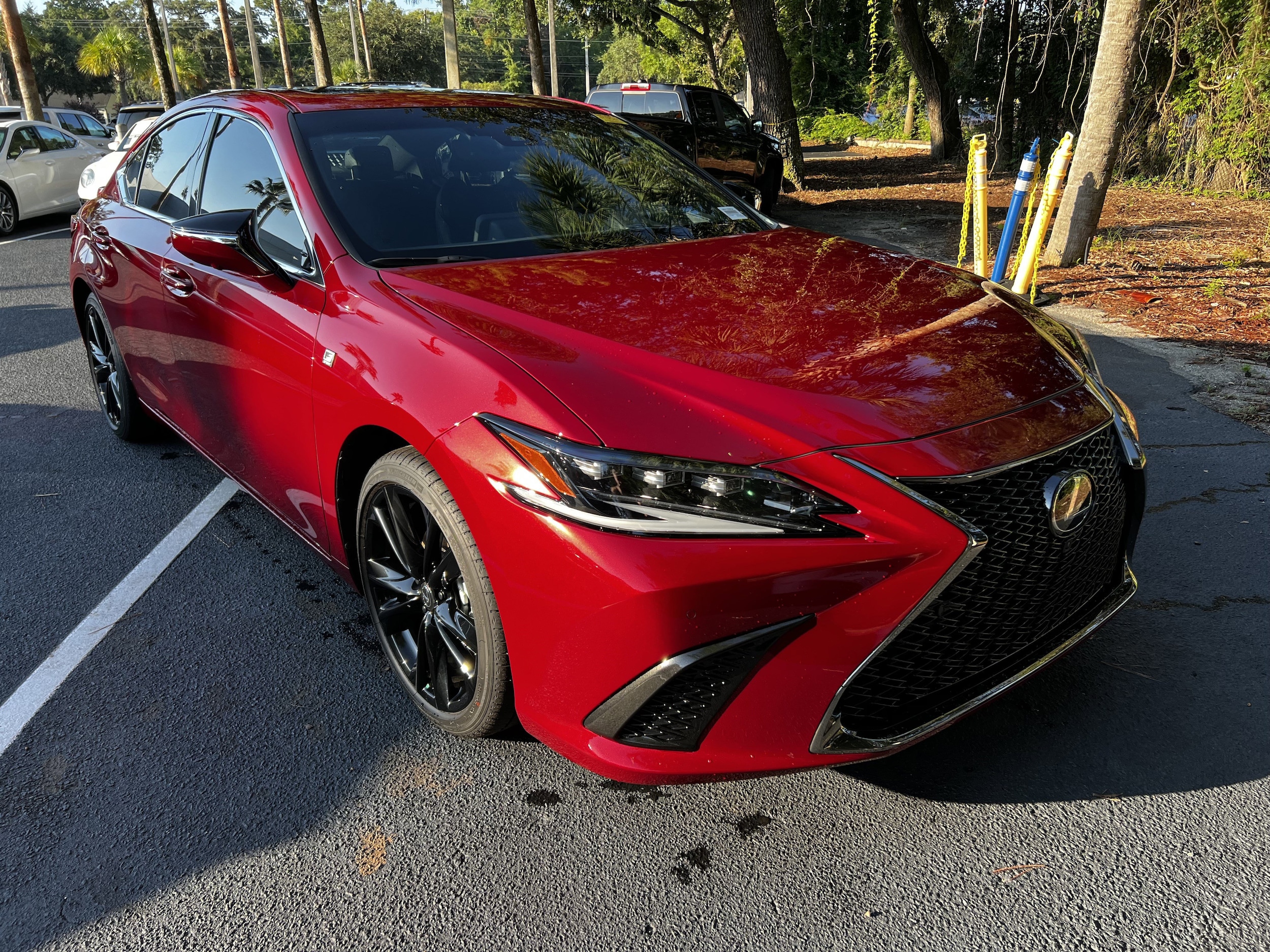 2024 Lexus ES ES 300h F SPORT Handling