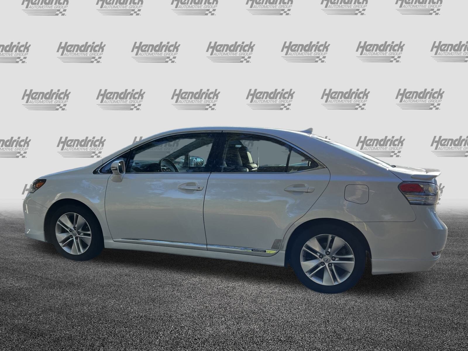 2011 Lexus HS 250h photo 4