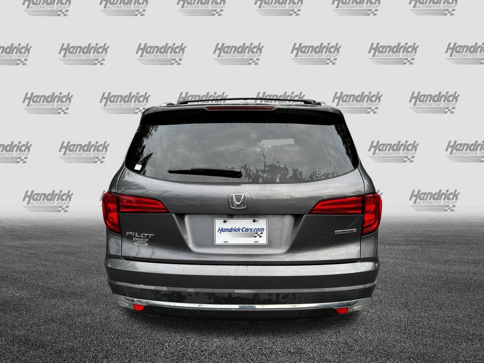 2017 Honda Pilot Touring photo 6