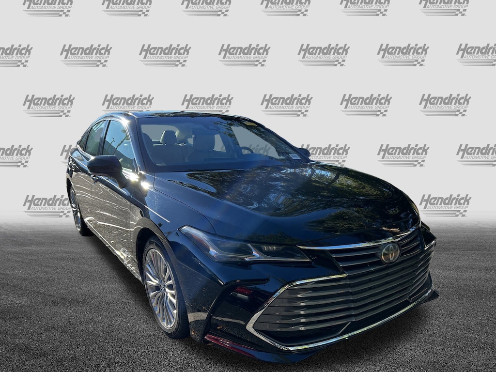 Used 2019 Toyota Avalon Limited Sedan