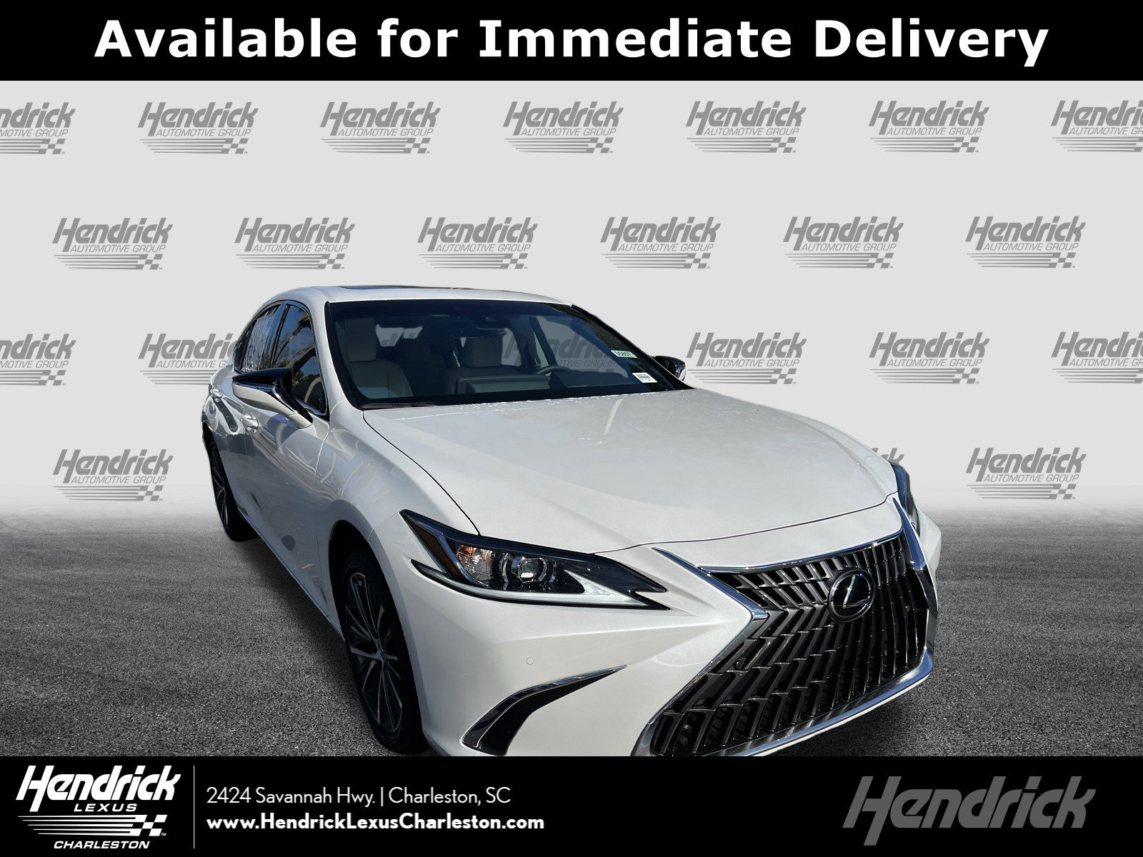 2025 Lexus ES 350's photo