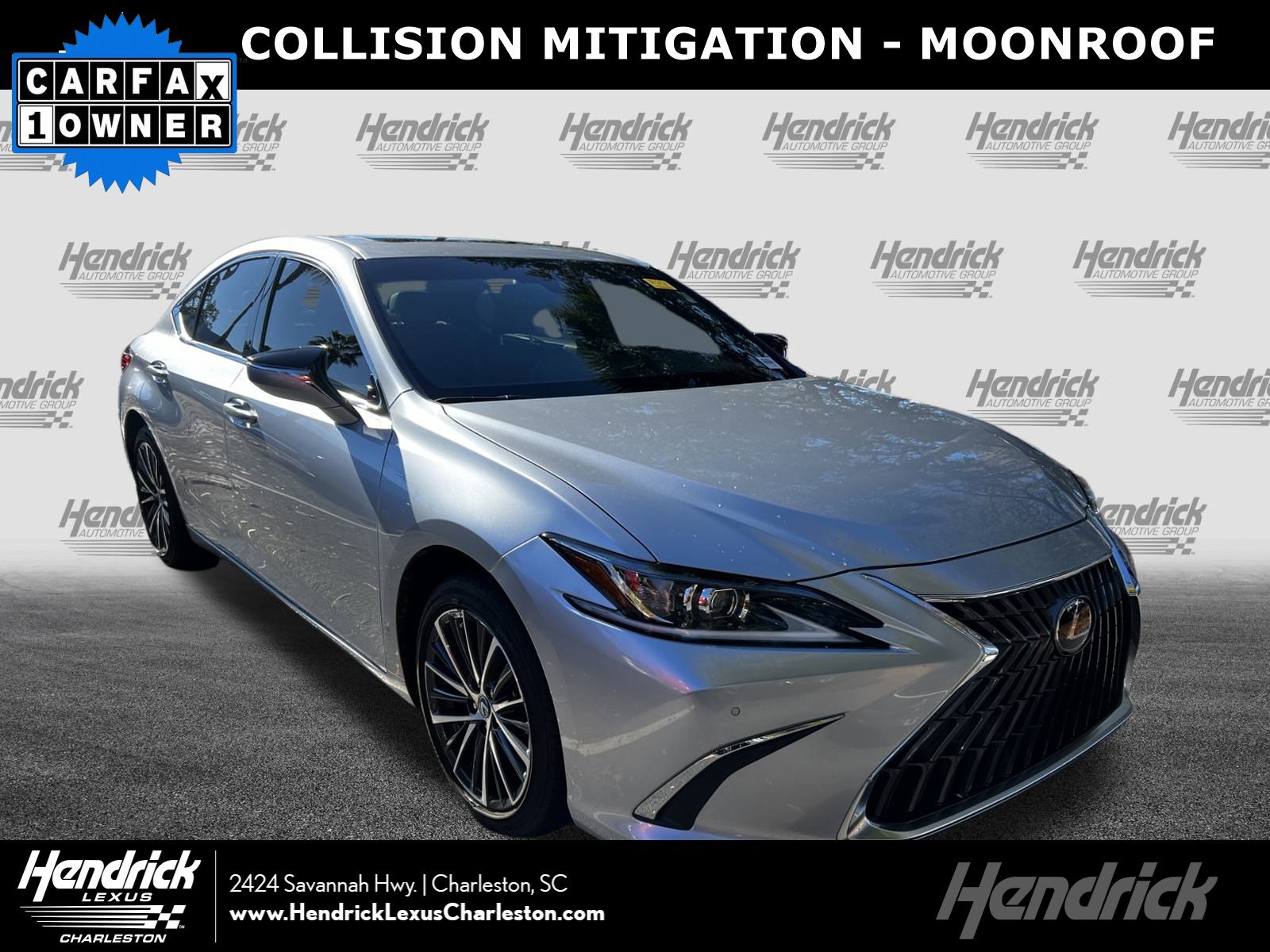 2025 Lexus ES 350's photo