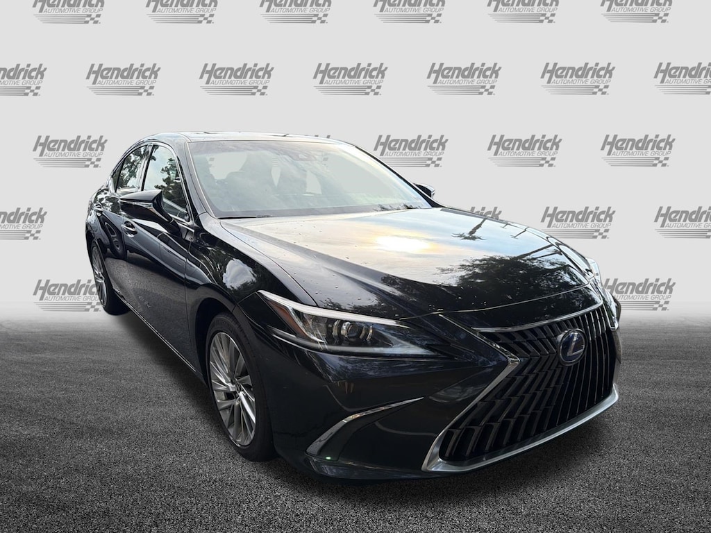 Used 2022 Lexus ES ES 300h Luxury Sedan