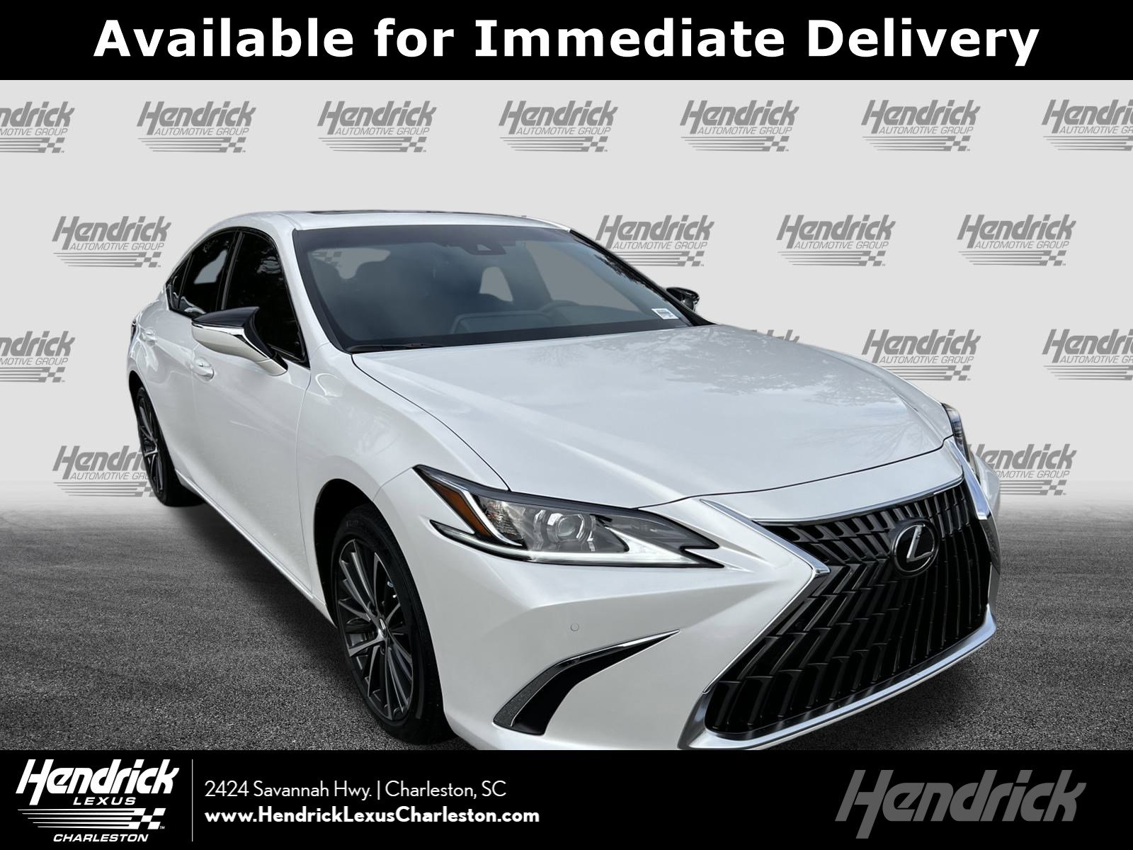 2025 Lexus ES 350's photo