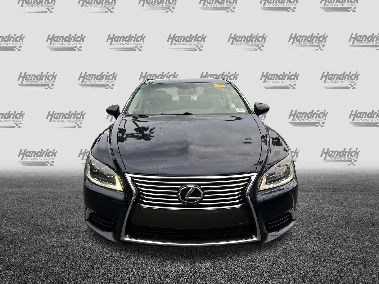 2013 LEXUS LS 460 L photo 2