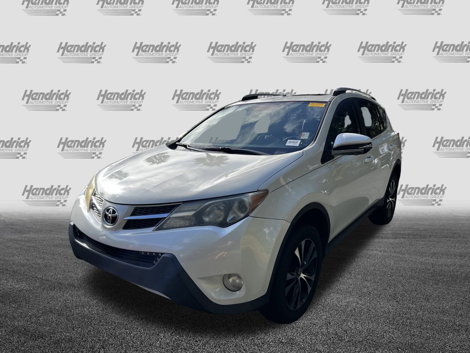 2015 Toyota RAV4 Limited photo 4