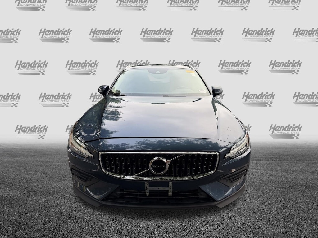 Used 2020 Volvo V60 Cross Country Wagon