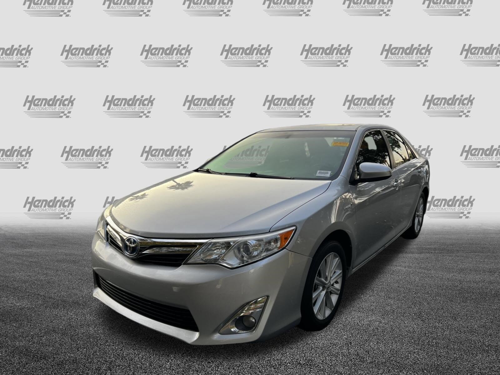 2012 Toyota Camry Hybrid XLE photo 4