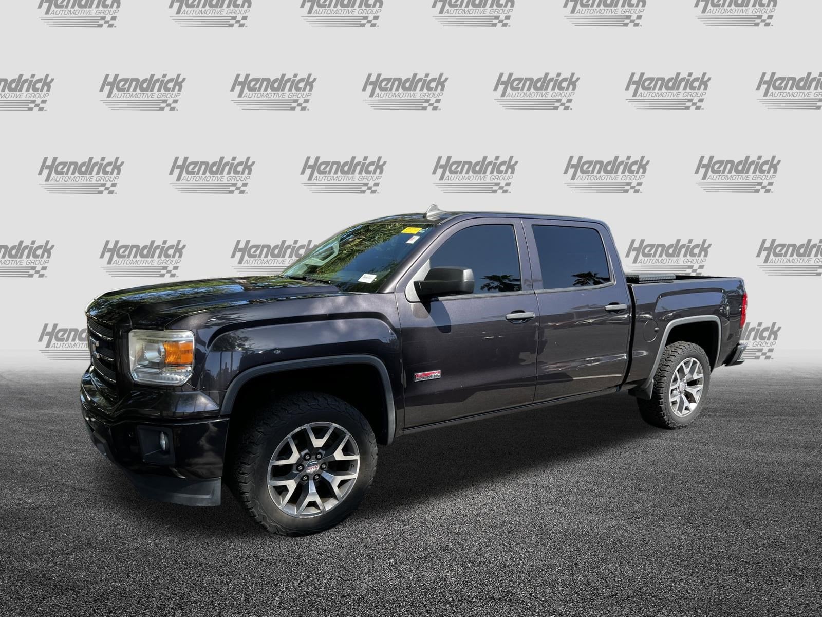 2015 GMC Sierra 1500 SLT photo 4