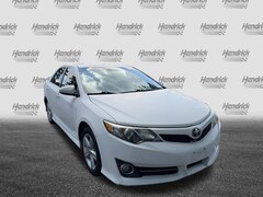 2013 Toyota Camry SE Sedan