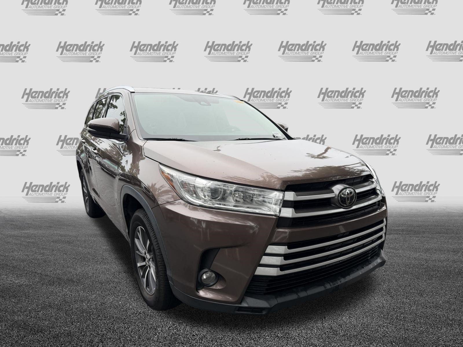 Used 2018 Toyota Highlander XLE SUV