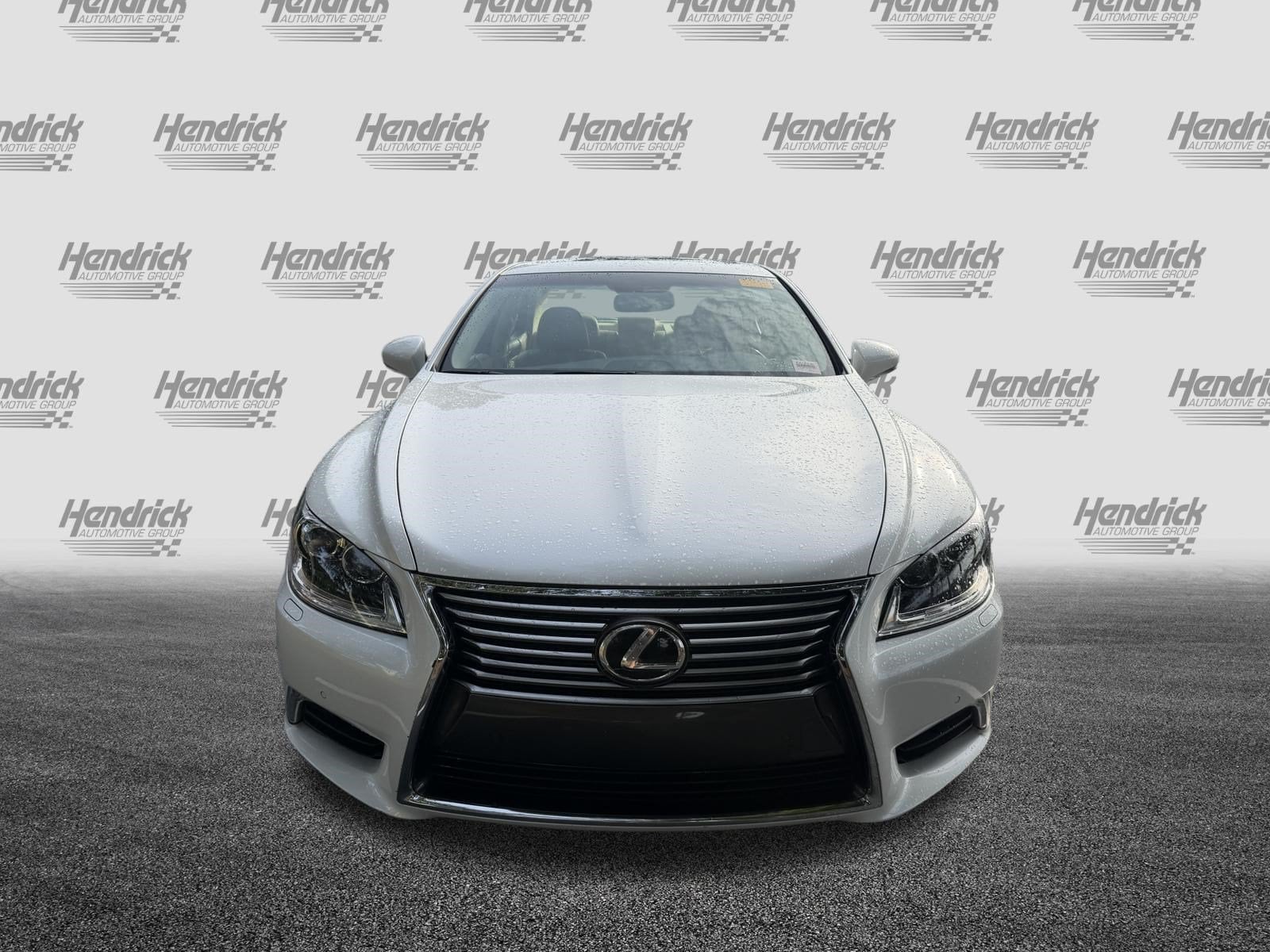 LEXUS LS 460