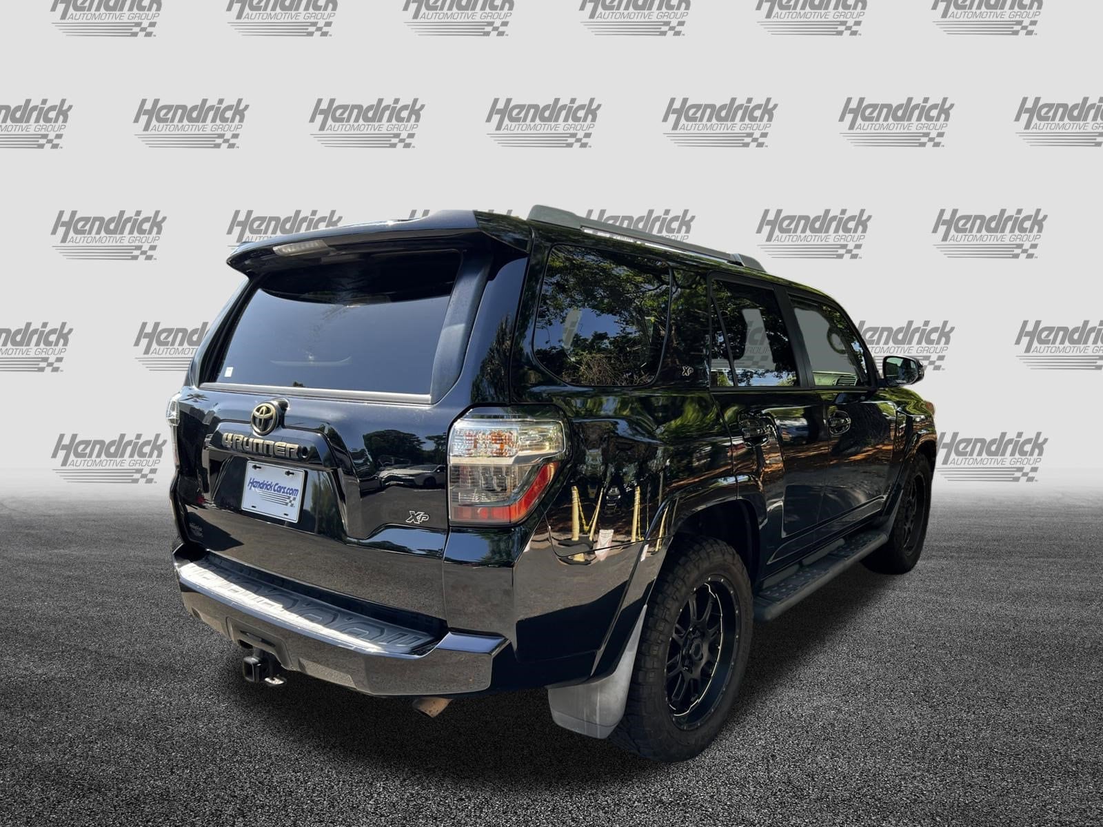 2016 Toyota 4Runner SR5 Premium photo 3