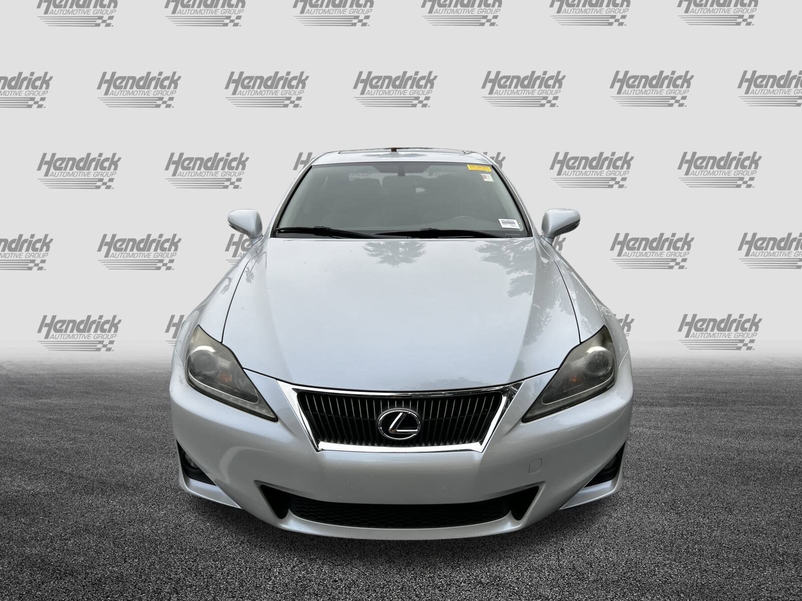 2011 Lexus IS 250 photo 3