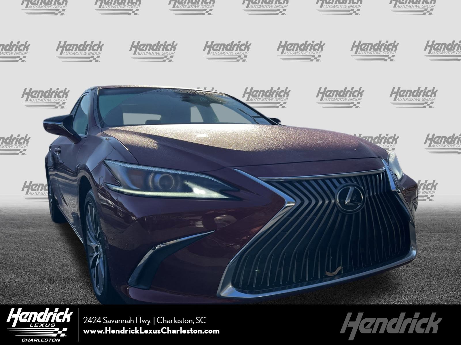 2020 Lexus ES 350's photo
