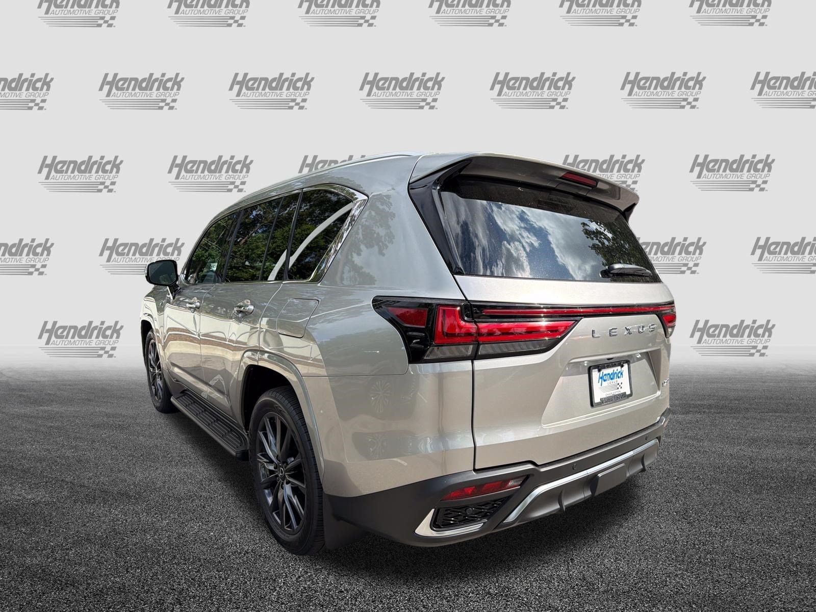 LEXUS LX 600 F SPORT HANDLING