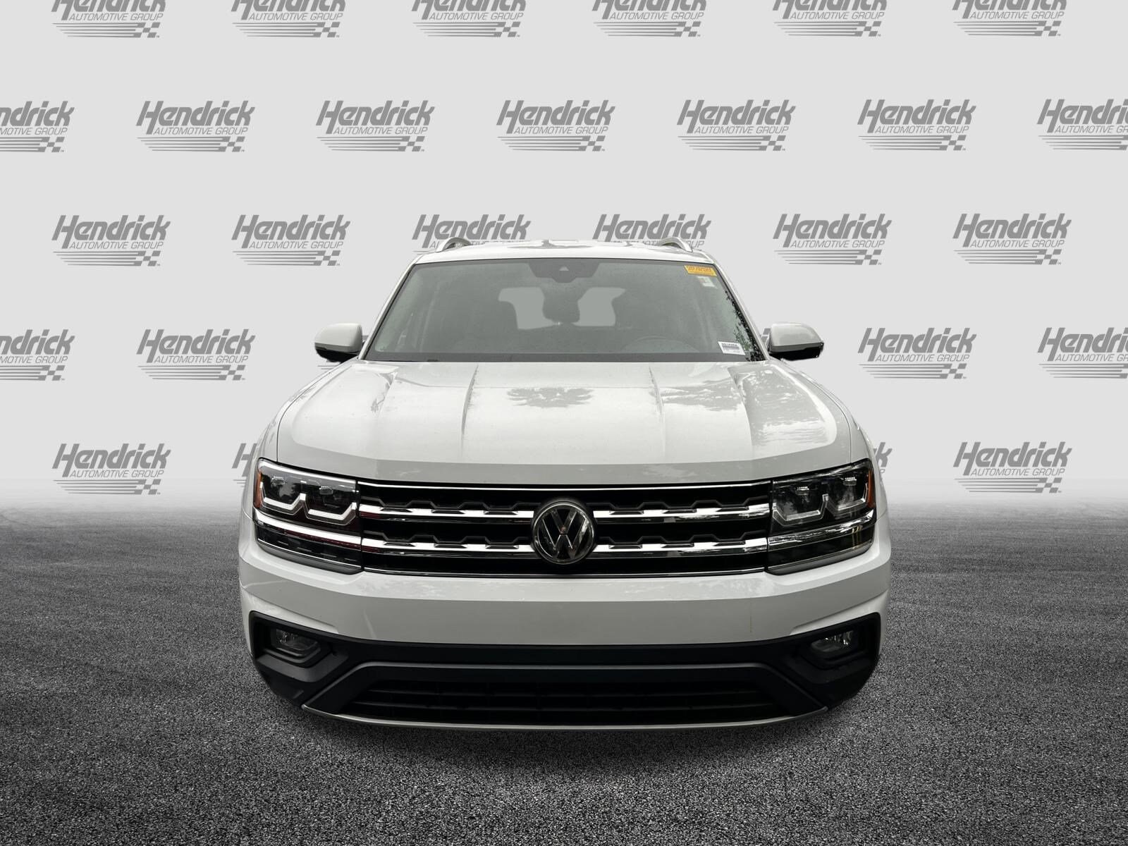 2018 Volkswagen Atlas V6 SE photo 2